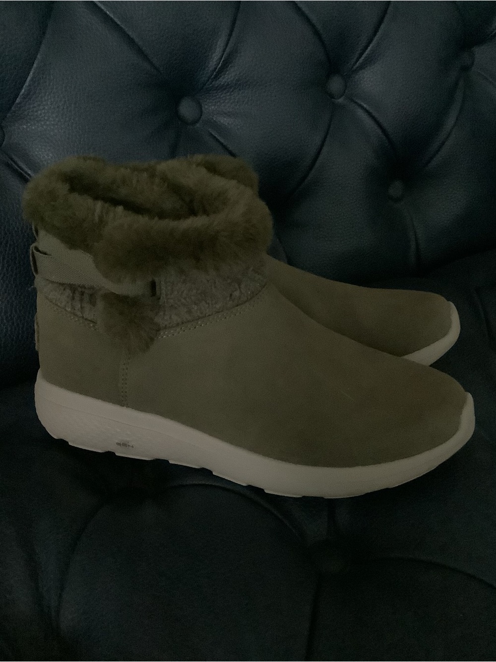 Skechers Fur Ankle Boot Brown Fall Winter Size 7 Slip On - Picture 1 of 8
